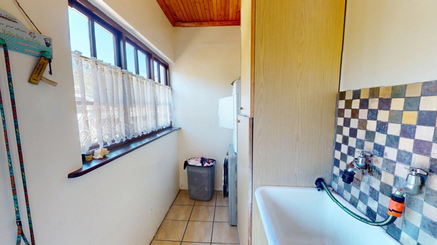 4 Bedroom Property for Sale in Walmer Eastern Cape